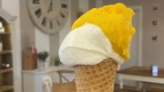 Un cono gelato proposto da Il Melograno in via Martiri della Libertà a Segrate